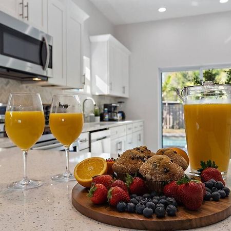 Florida Getaway With Backyard Pool Oasis Villa Sarasota Eksteriør billede
