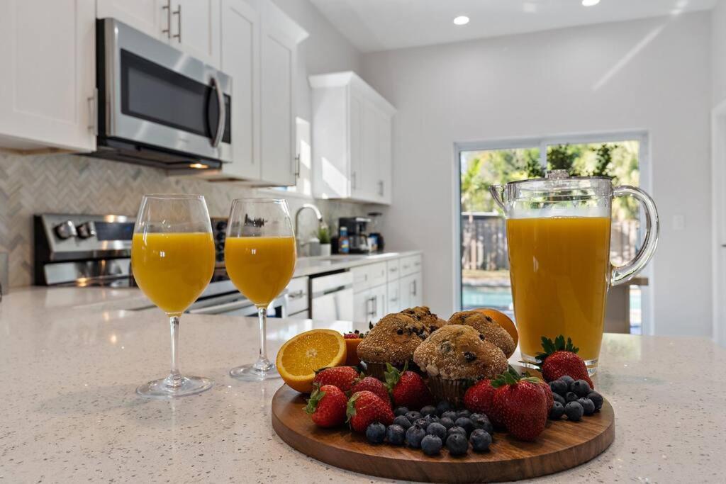 Florida Getaway With Backyard Pool Oasis Villa Sarasota Eksteriør billede