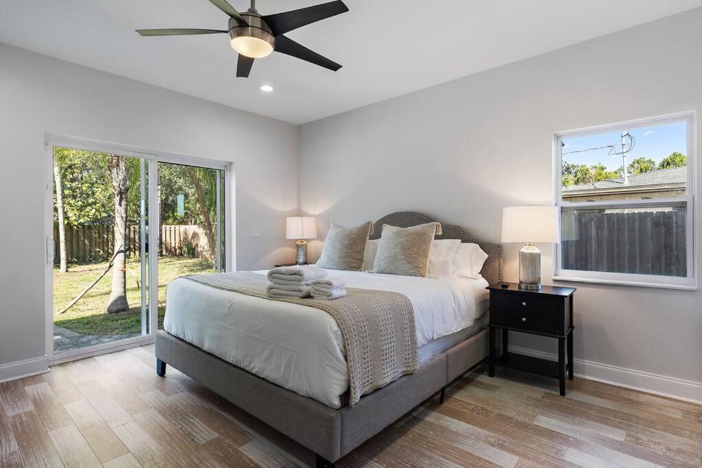 Florida Getaway With Backyard Pool Oasis Villa Sarasota Eksteriør billede