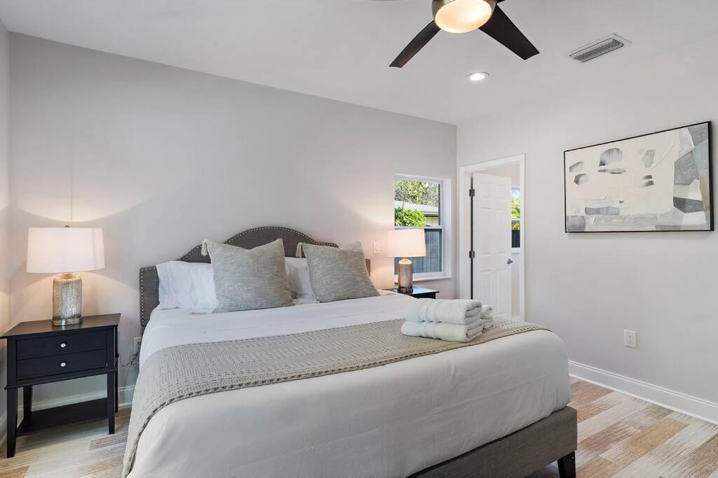 Florida Getaway With Backyard Pool Oasis Villa Sarasota Eksteriør billede